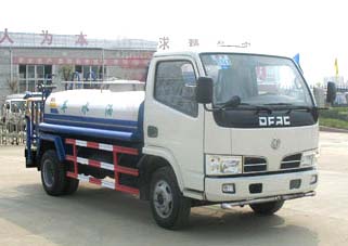 �|�L(f��ng)С������ˮ܇(ch��)(���w)